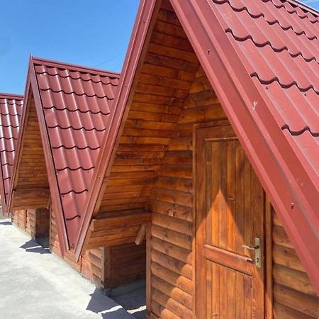 特雷比涅Bungalows Kisin别墅 外观 照片