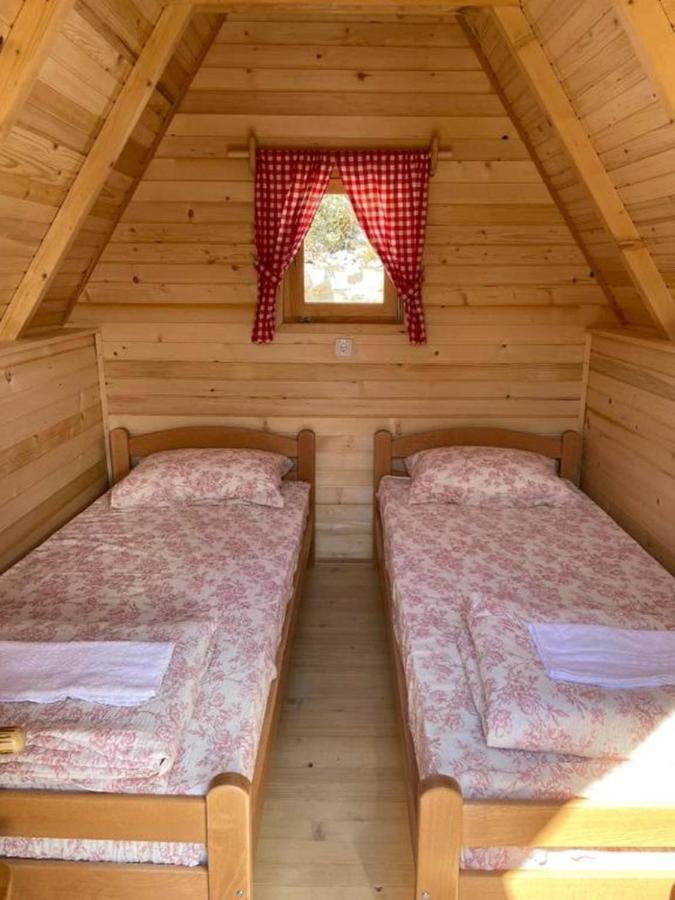 特雷比涅Bungalows Kisin别墅 外观 照片